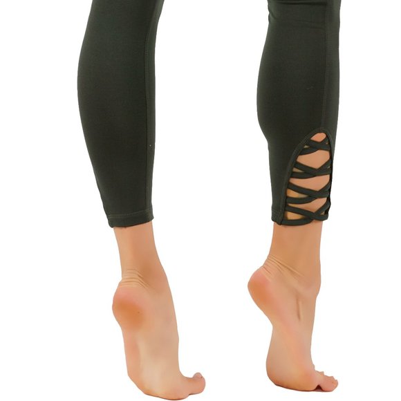 Yoga pants Criss Cross Cutouts 7/8 Length leggings - Picture 3 of 4